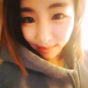 Meet your Posher, Diana